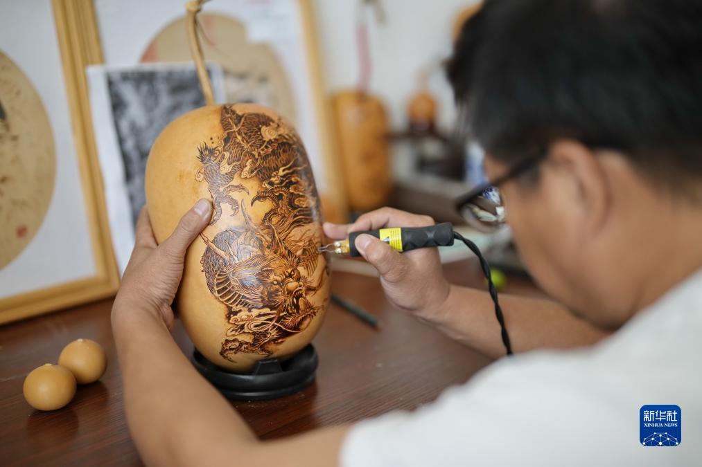 上游 棋牌